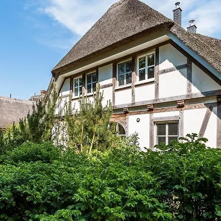 Fachwerkhus 02 * Wieck